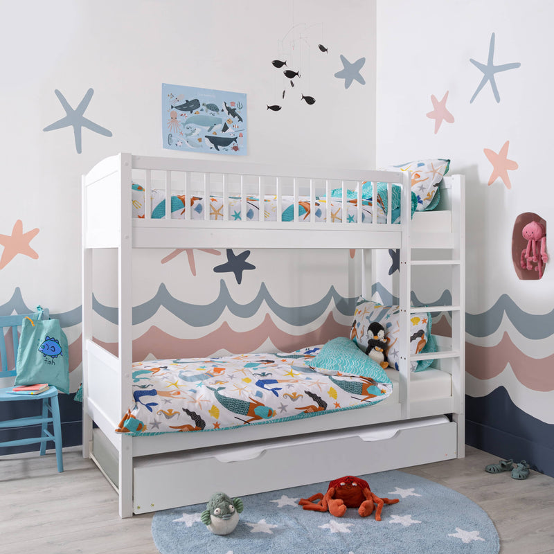 Lottie Bunk Bed Cabin Bed with Straight Ladder & Pullout Trundle in Classic White
