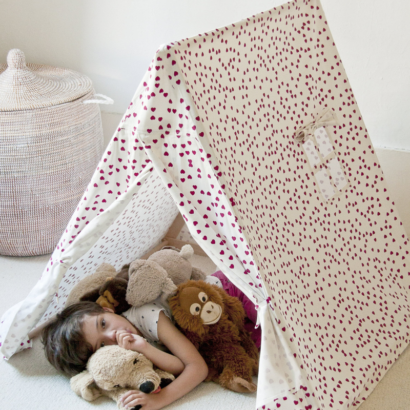Playtent with Fuschia Hearts Design