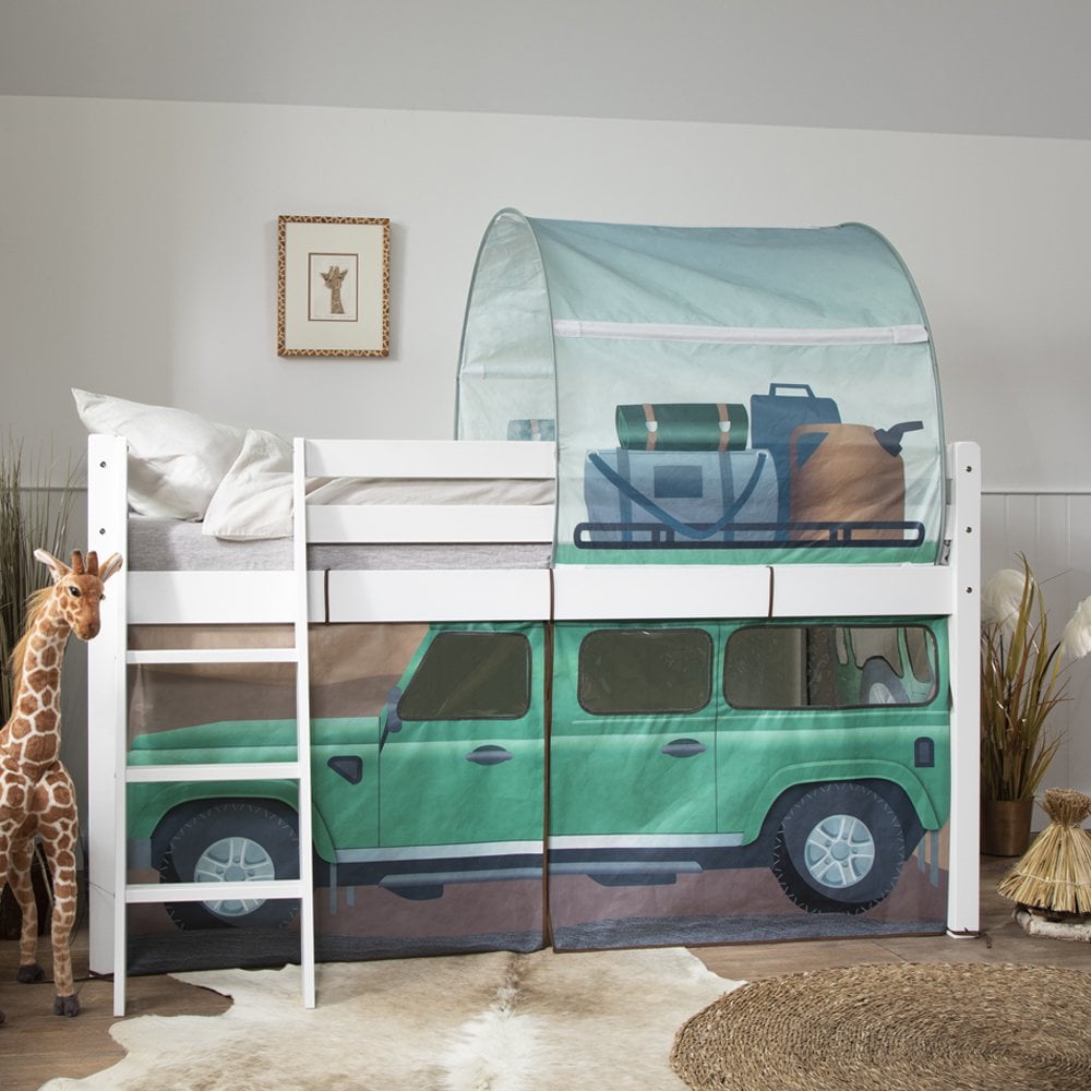 Bunk bed tunnel outlet tent